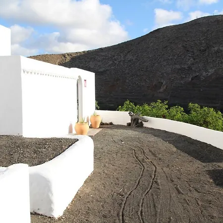 Casa Caldera Guiguan